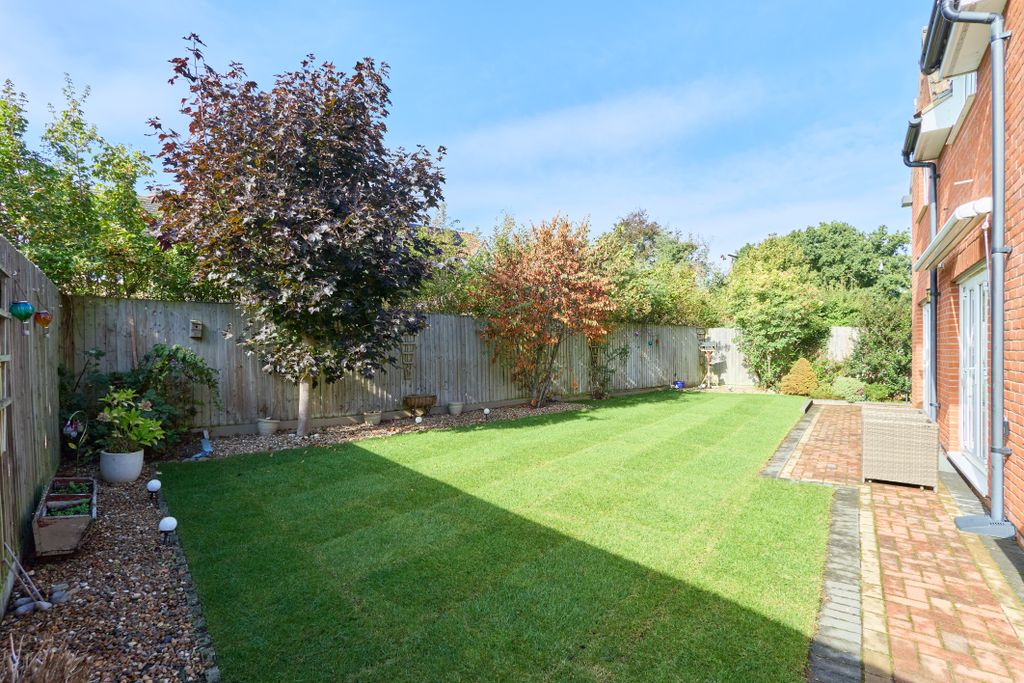 Property photo 2 of 15