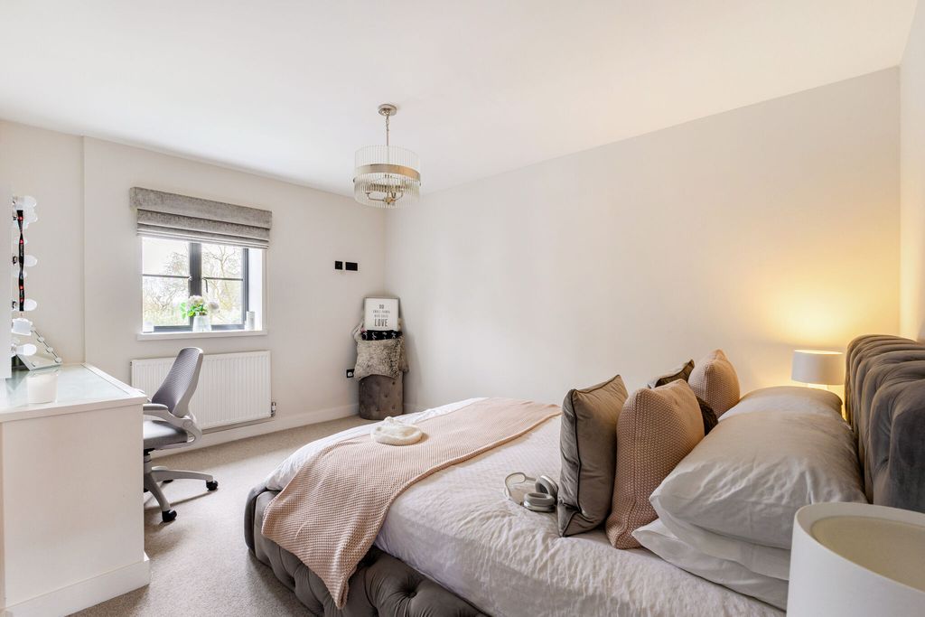 Additional image 29 of 7 bed detached house for saleUllenhall, Henley-In-Arden B95
