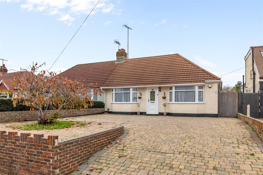 Property photo 3 of 9 Durrington Lane-15.Jpg