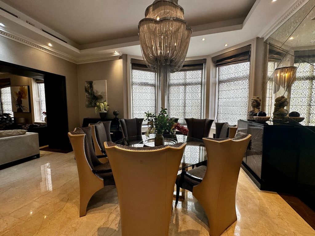 Additional image 4 of 4 bed flat to rentPark Lane, London W1K