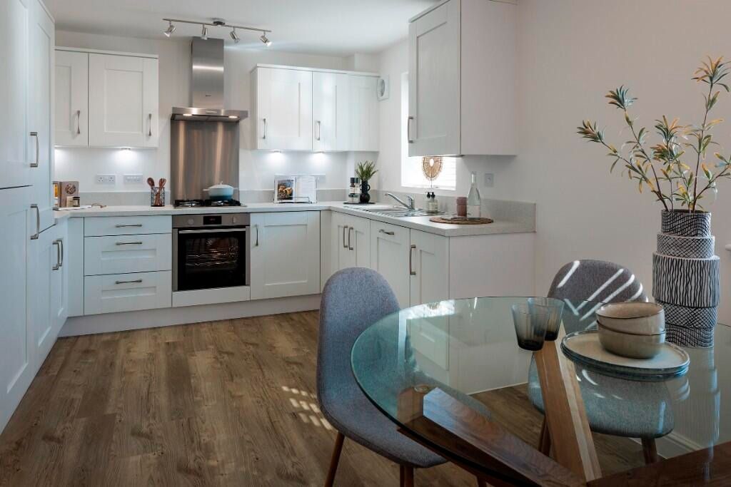 Property photo 3 of 8 4769333