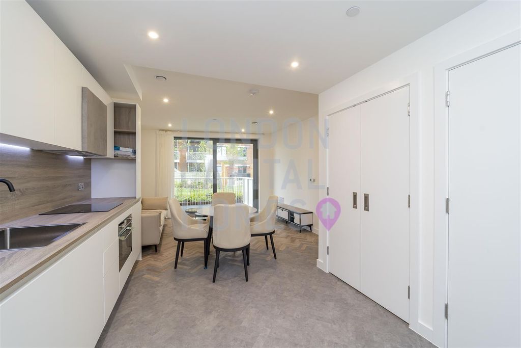 Property photo 3 of 15 Hope9415.Jpg