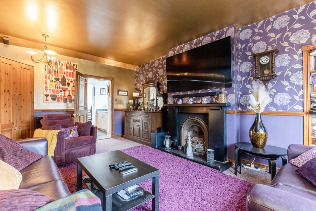 Property photo 3 of 35 Property Image 3