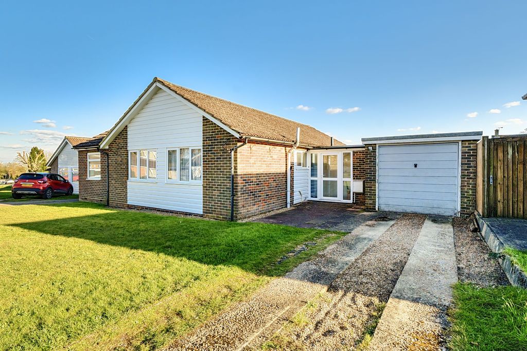 Property photo 1 of 14 Front