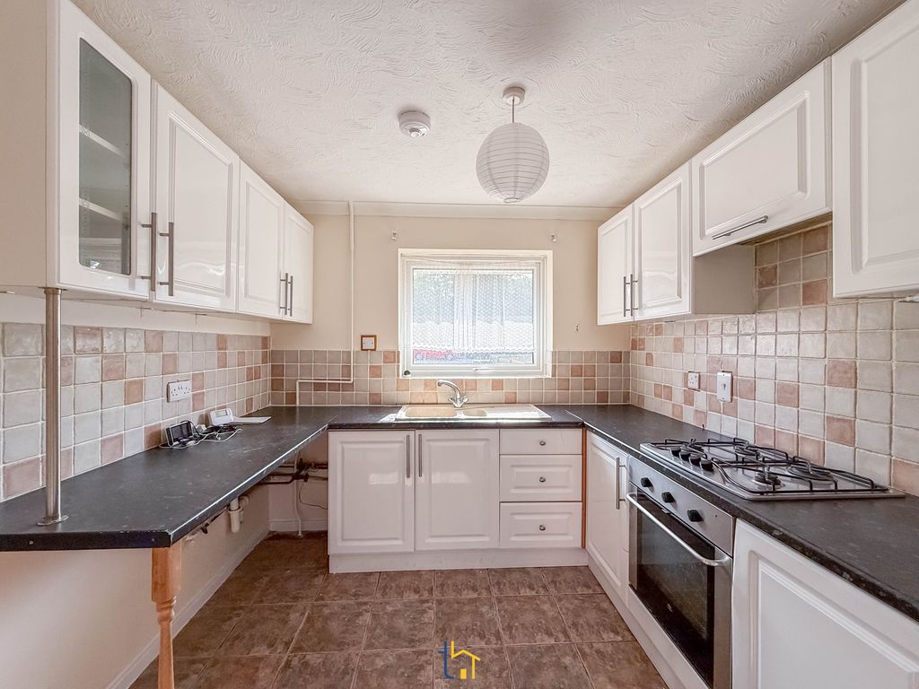 Property photo 3 of 22