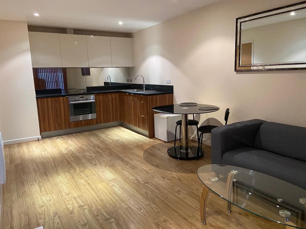 Property photo 1 of 3