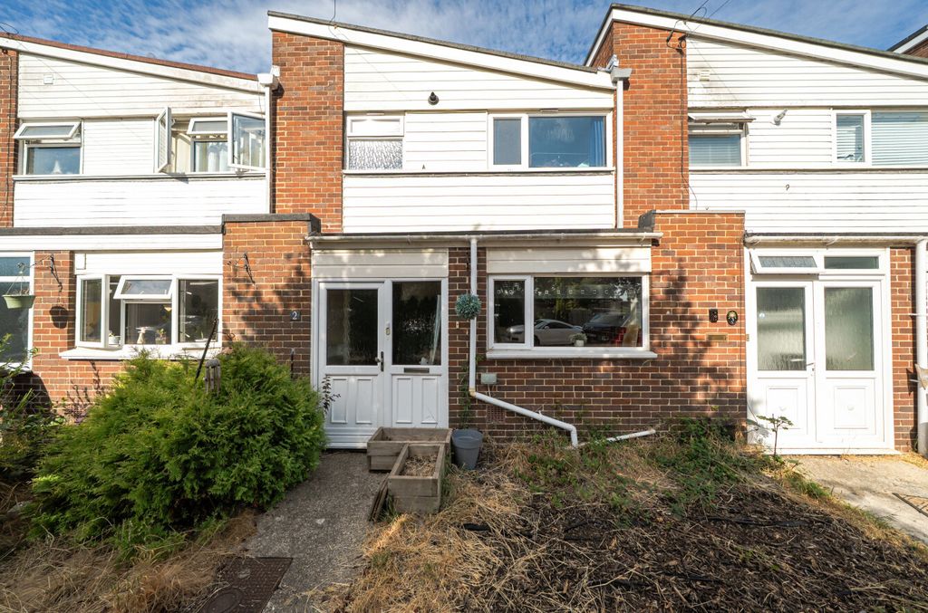 Property photo 1 of 9 1500619-15-6A71Ae...