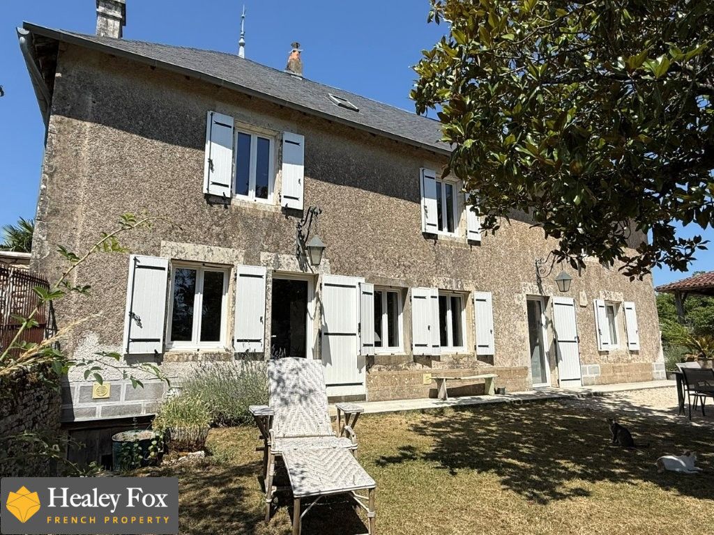 Property photo 2 of 32 1._Maison__Vendre_16700_2_6A35076B2Ffe1