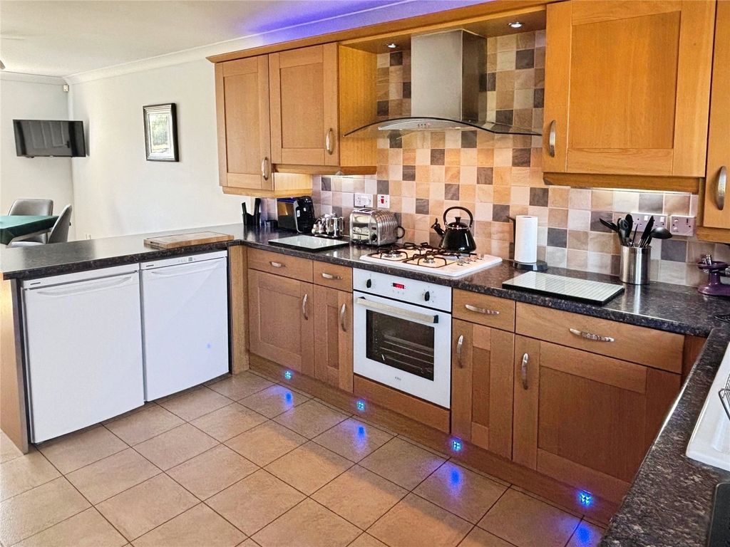 Property photo 2 of 30 Kitchen Area