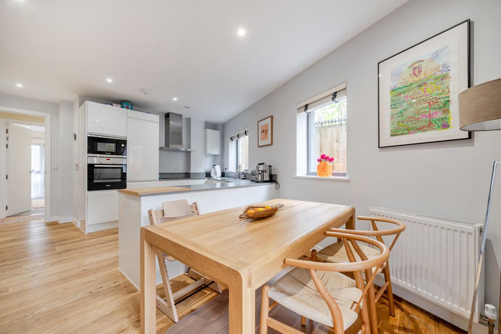 Property photo 3 of 18 1368788-10-68F248...