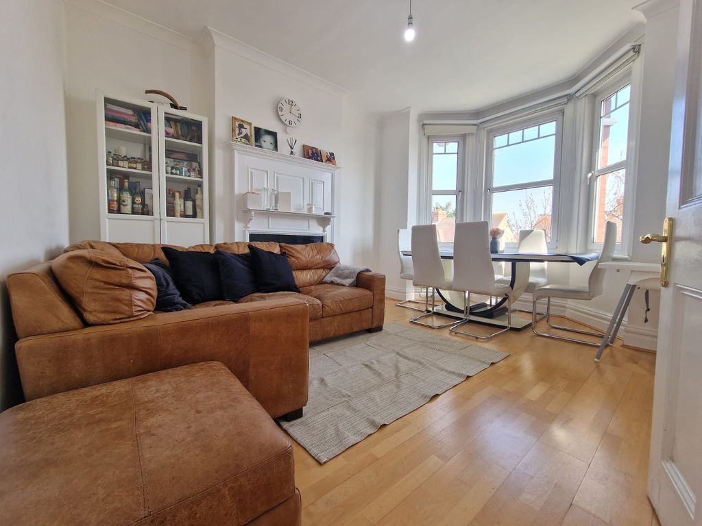 Property photo 3 of 10 Gallery