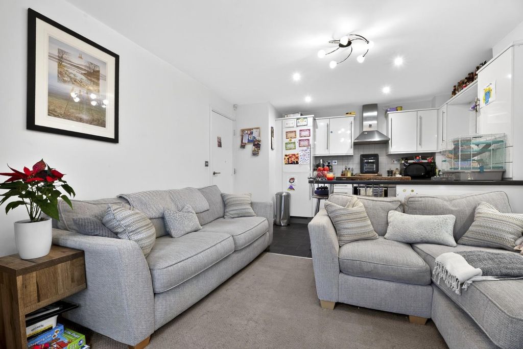 Property photo 2 of 13 Dsc_8010.Jpg