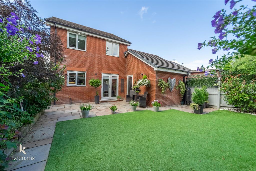 Property photo 1 of 35