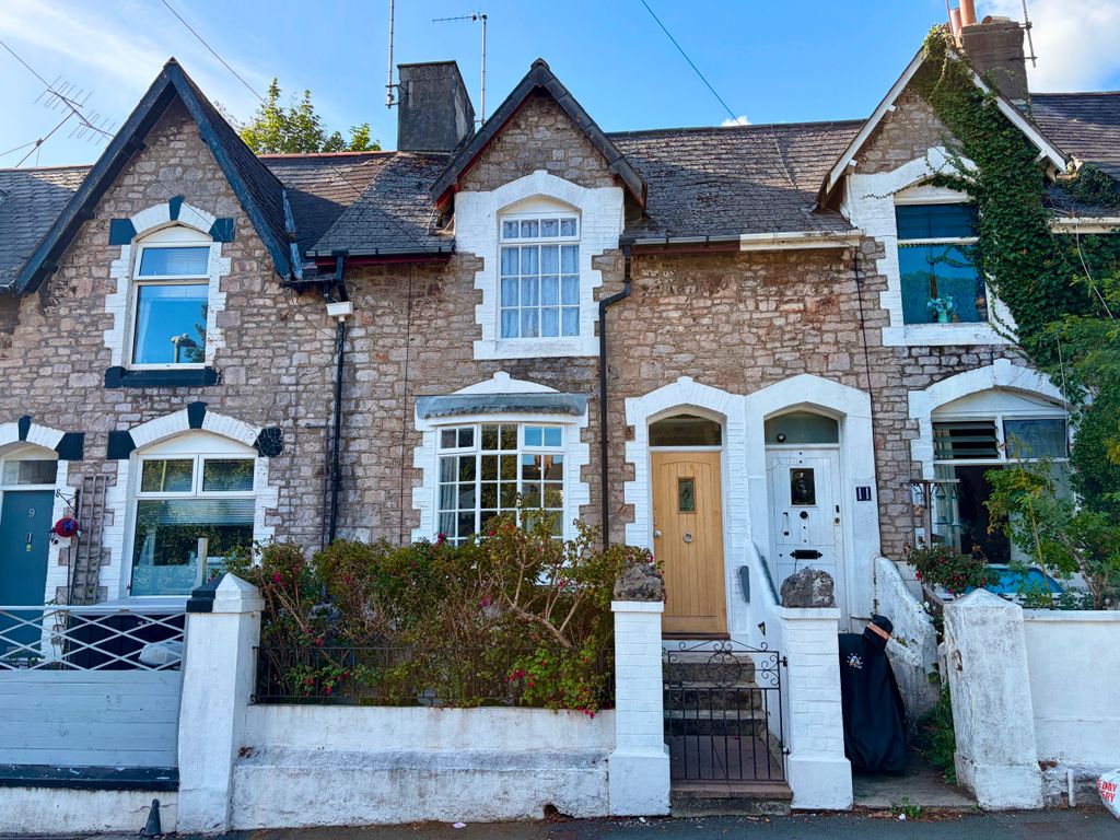 Property photo 1 of 17