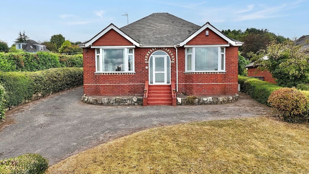 Property photo 1 of 32