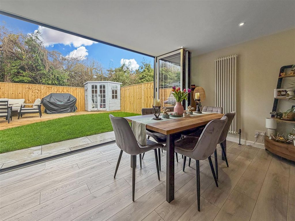 Property photo 2 of 16 Img_5006.Jpg