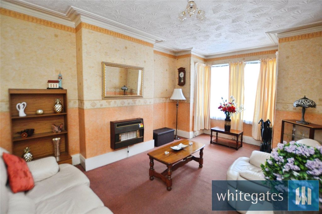Property photo 3 of 25 Picture No. 06