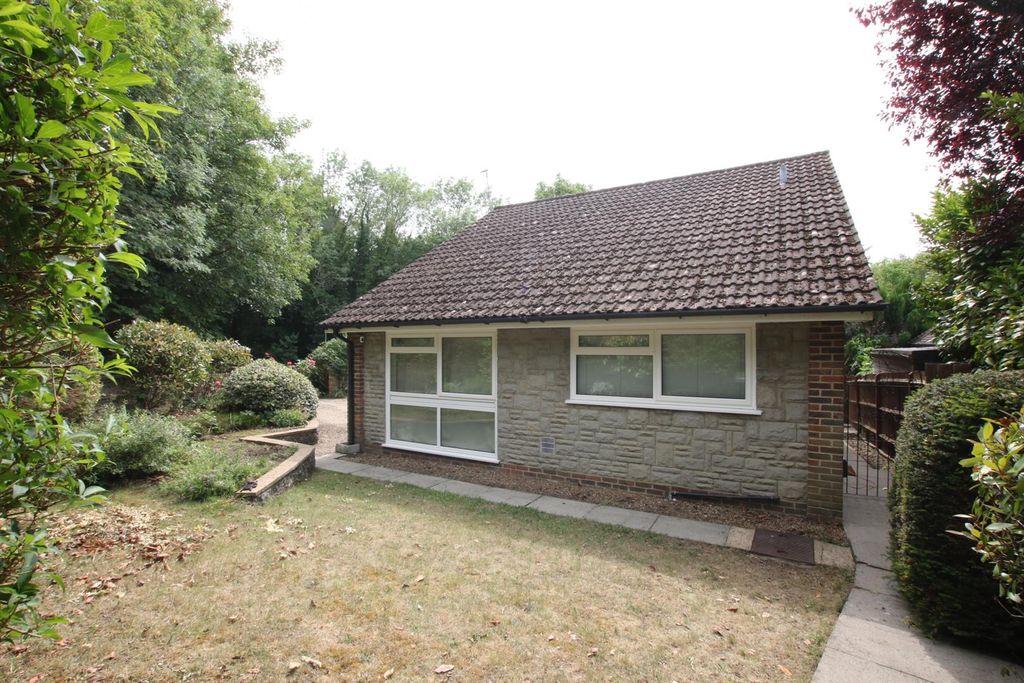 Additional image 20 of 4 bed detached house for saleErmyn Way, Leatherhead KT22