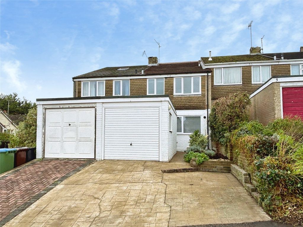 Property photo 1 of 11 Picture No. 01