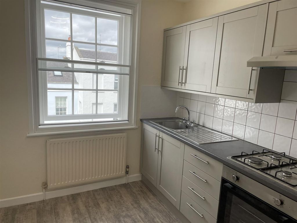 Property photo 2 of 10 Img_8376.Jpeg