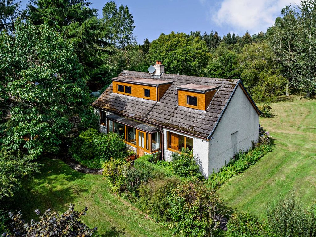 Property photo 1 of 31 Averon