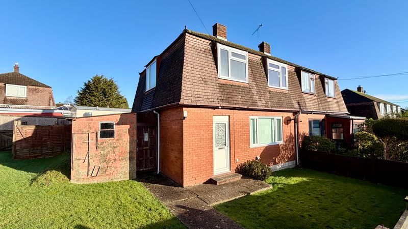 Property photo 2 of 16 Front Aspect