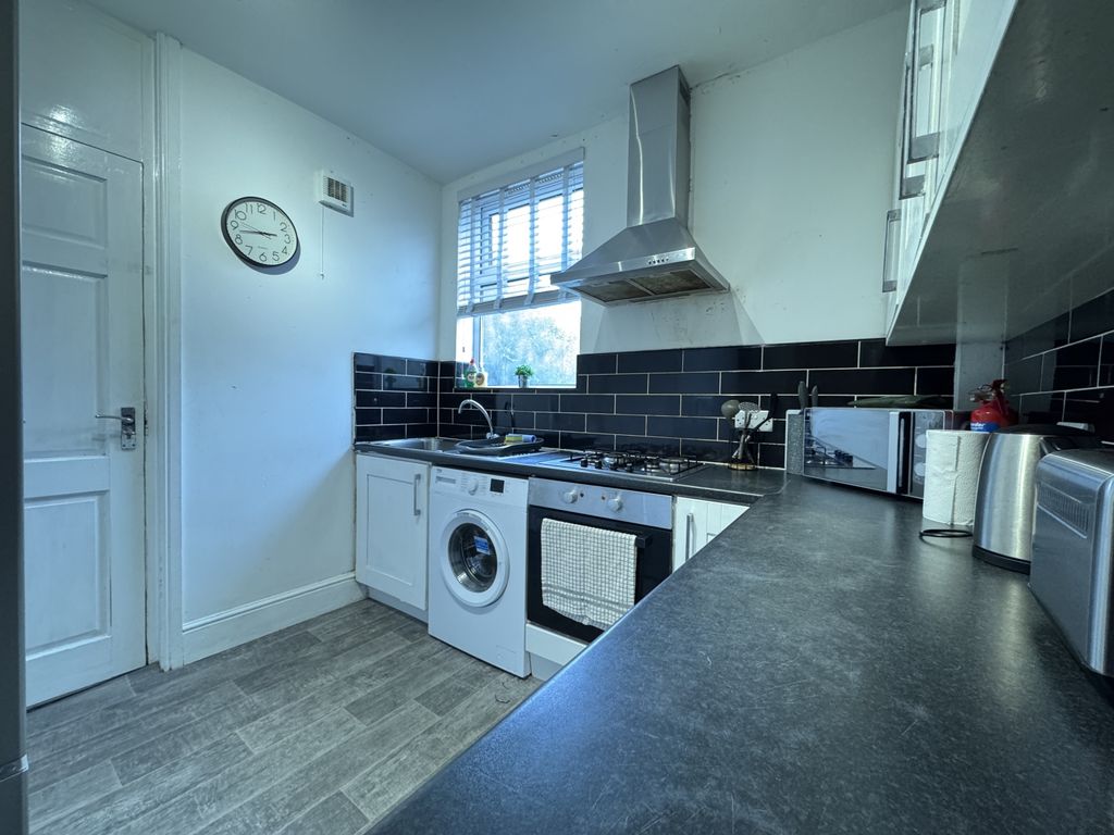Property photo 3 of 10 Img_2225