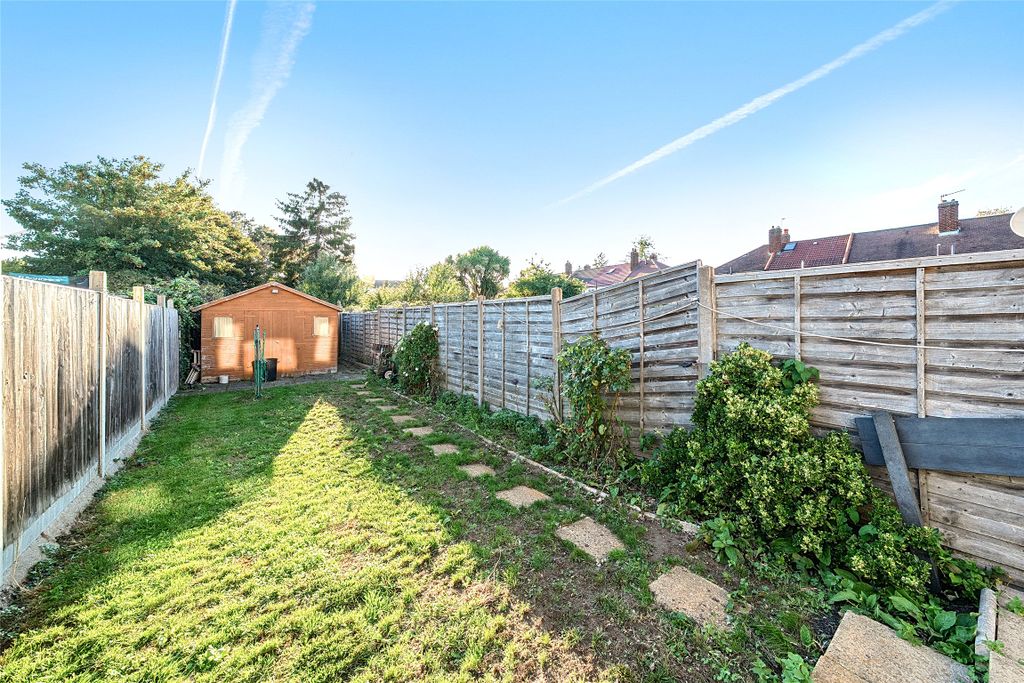 Property photo 3 of 12 Picture No. 13