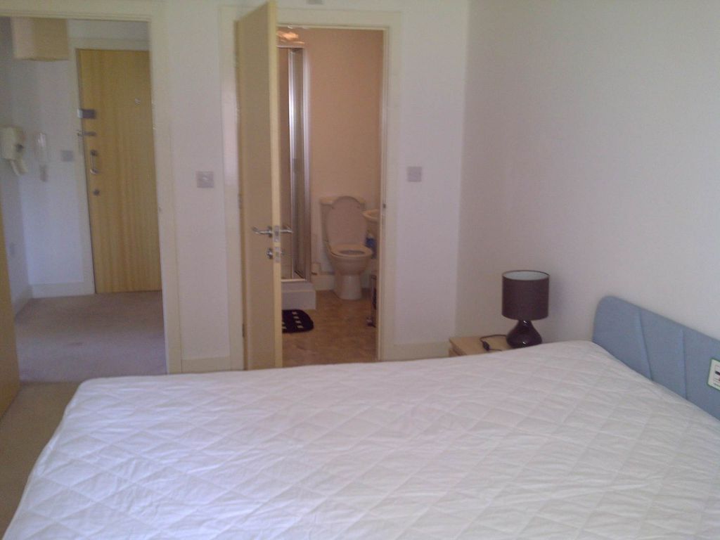 Property photo 3 of 6