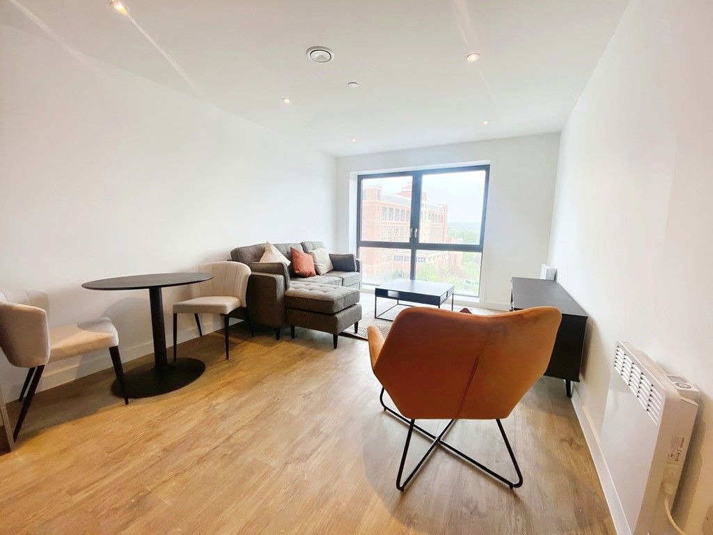 Property photo 3 of 17 Img_9400_7_Large