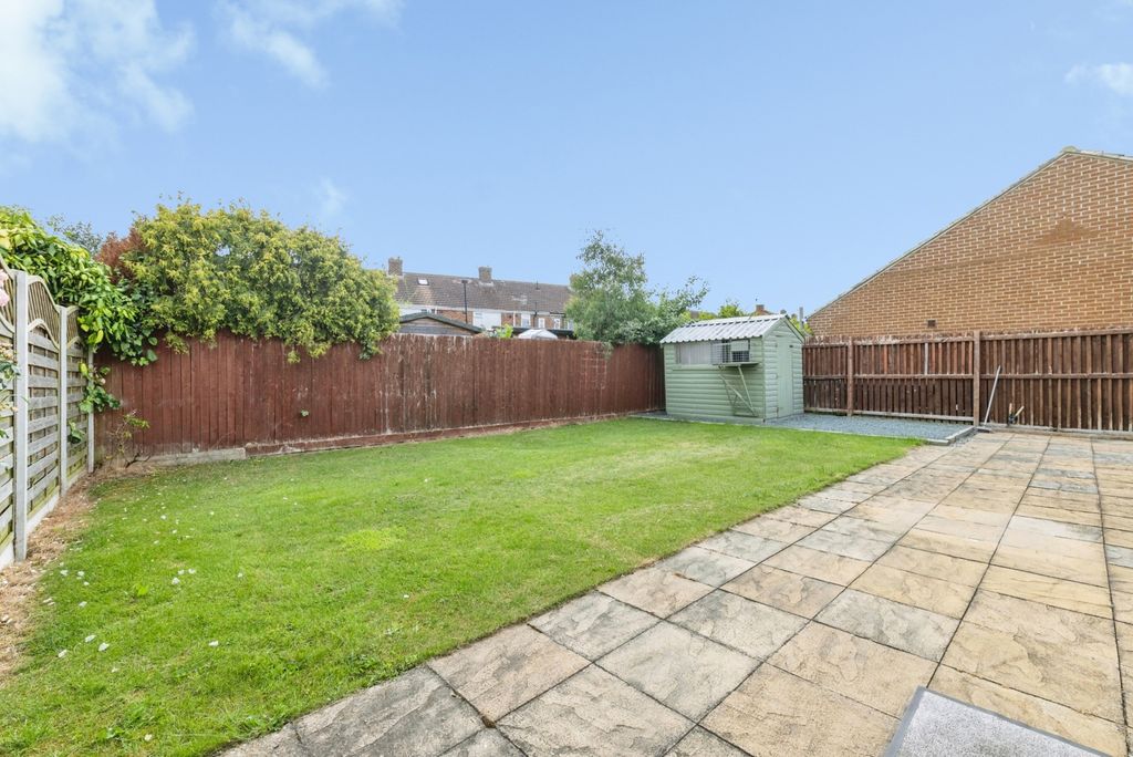 Property photo 2 of 15 Pbox-Img.Jpg