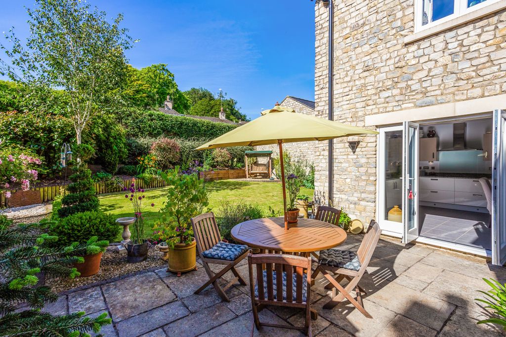 Property photo 2 of 13 Rear Terrace