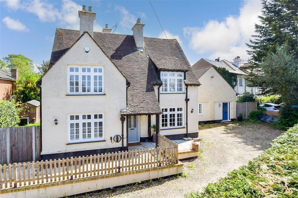 Property photo 1 of 15 Front Elevation (Web)