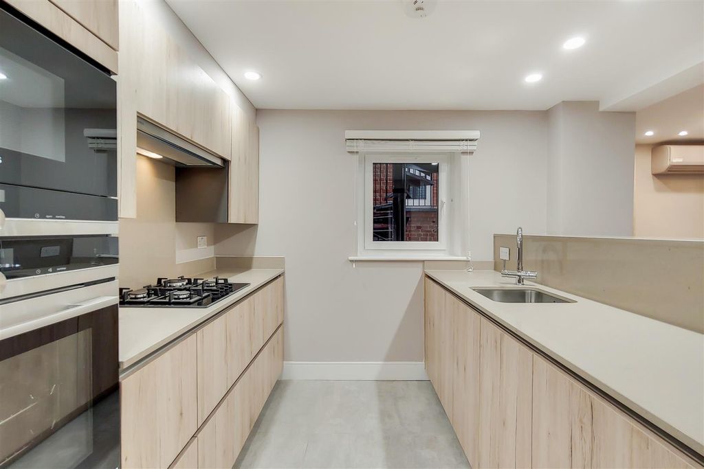 Property photo 2 of 19 6_Kitchen-0.Jpg