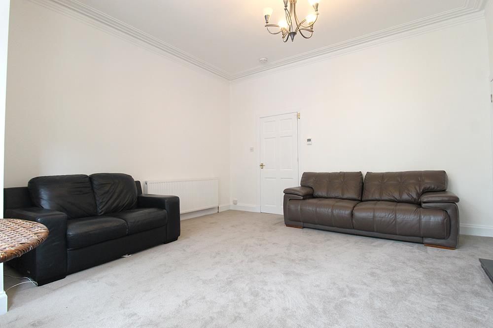 Property photo 2 of 6 Lounge Alt