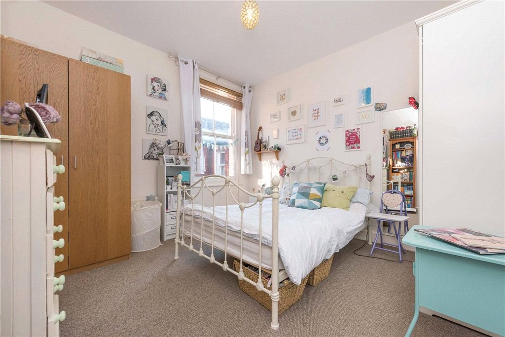 Property photo 3 of 10 Picture No. 22