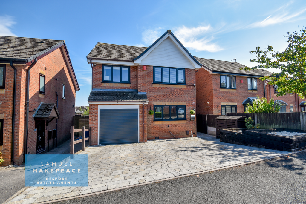Property photo 1 of 30 Beautifully Presented Three Bedroom Detached For Sale