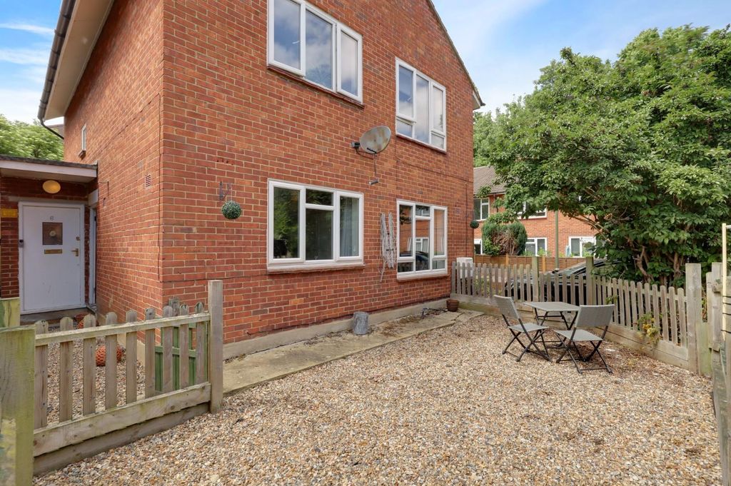 Property photo 1 of 14 14-181Fjhpropwpen - 5 Rosebank - 40.Jpg