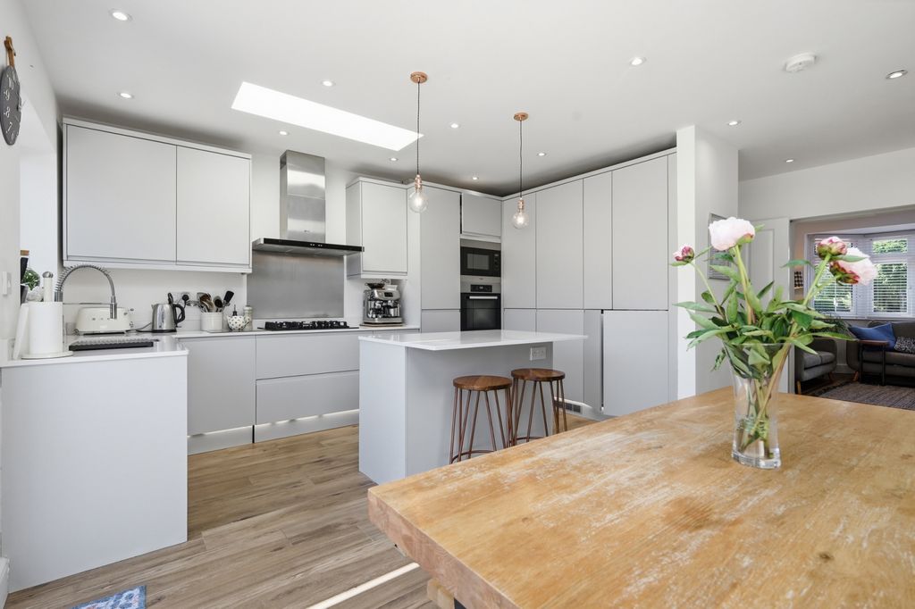 Property photo 2 of 24 Open-Plan Kitchen