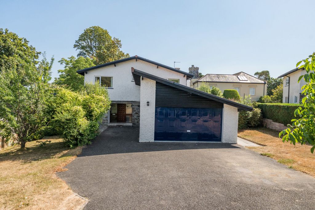 Property photo 1 of 47 4-6A7B35394c249-1...