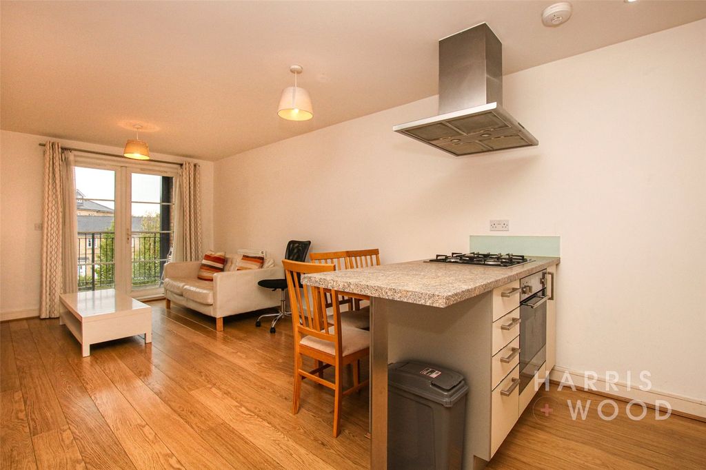 Property photo 2 of 13 Picture No. 12