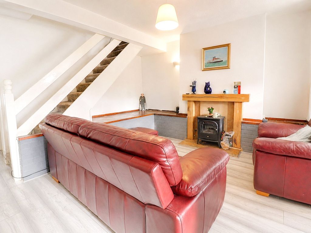 Property photo 3 of 11 3 - Picture No. 17