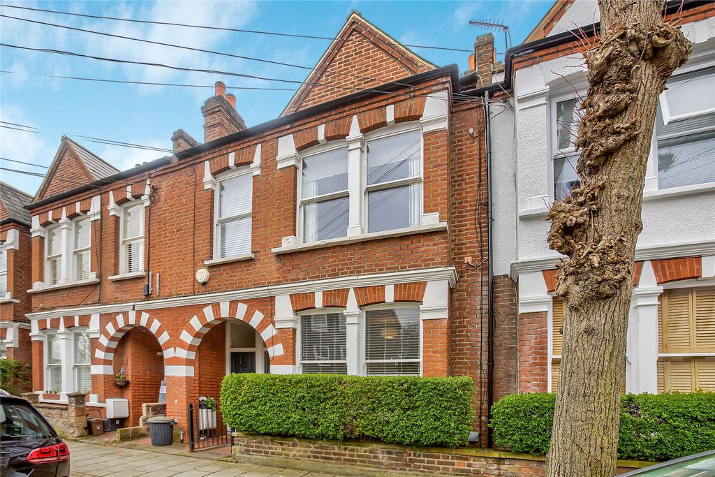 Property photo 3 of 17 Picture No. 33