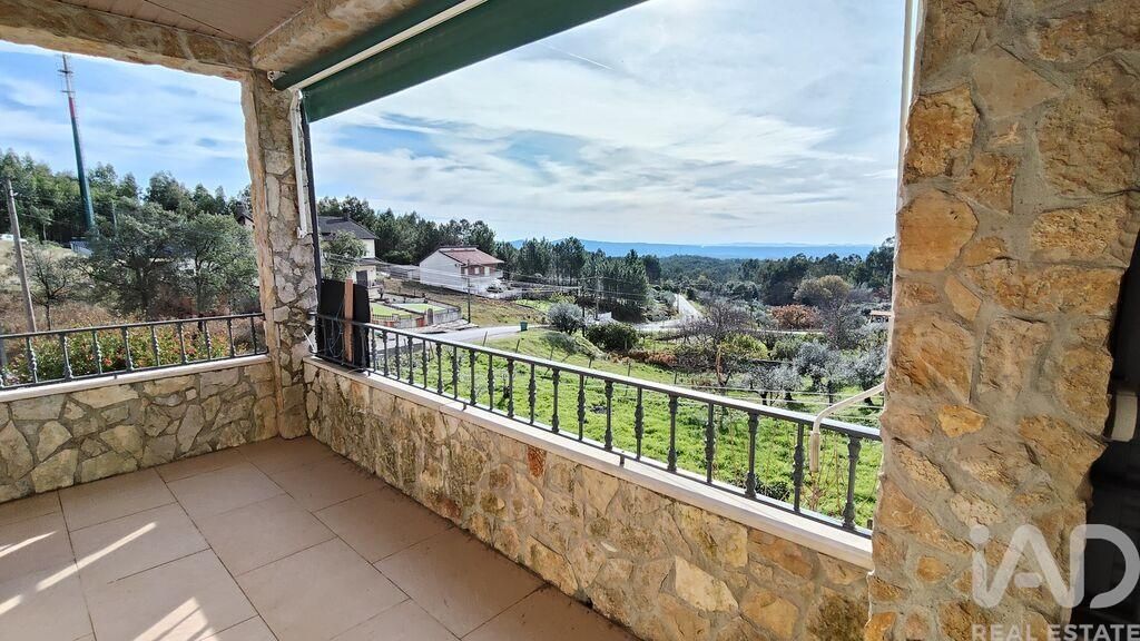 Property photo 1 of 38