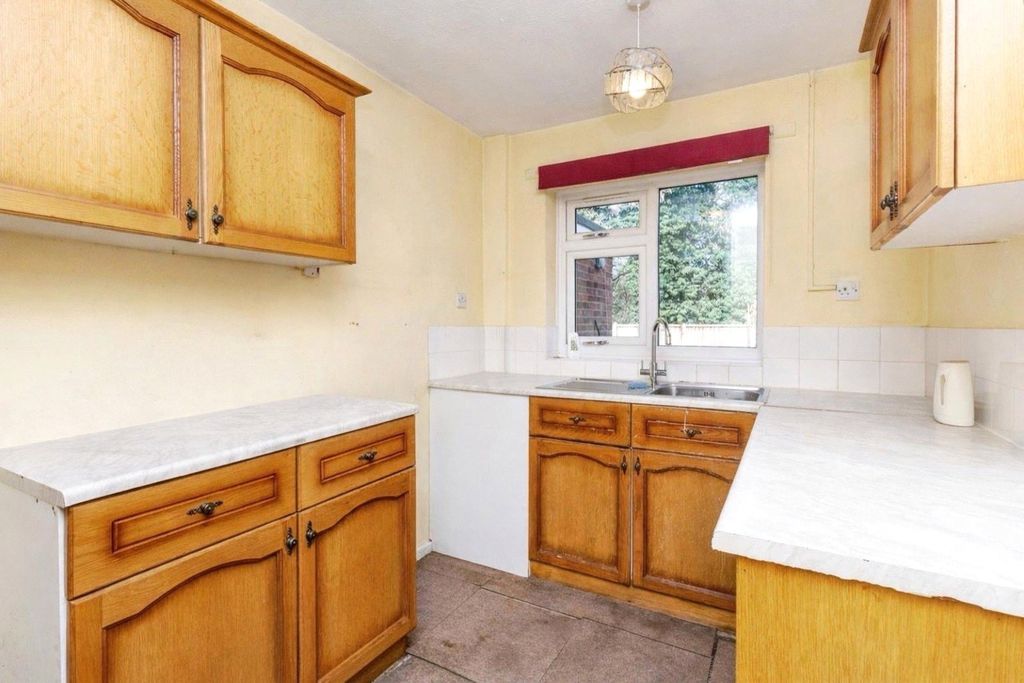 Property photo 3 of 15 Picture No. 17