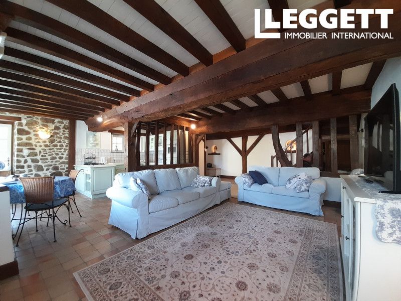 Property photo 2 of 10