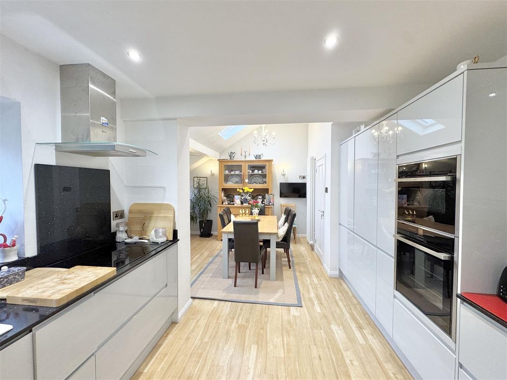 Property photo 3 of 32 Img_1678.Jpg