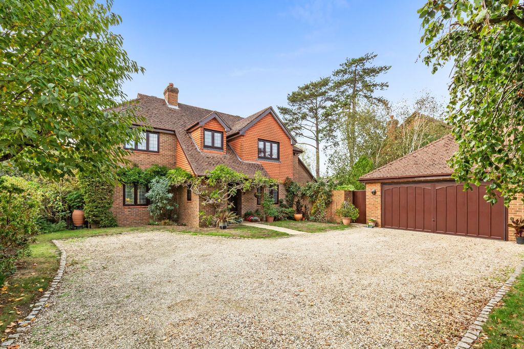 Property photo 1 of 19