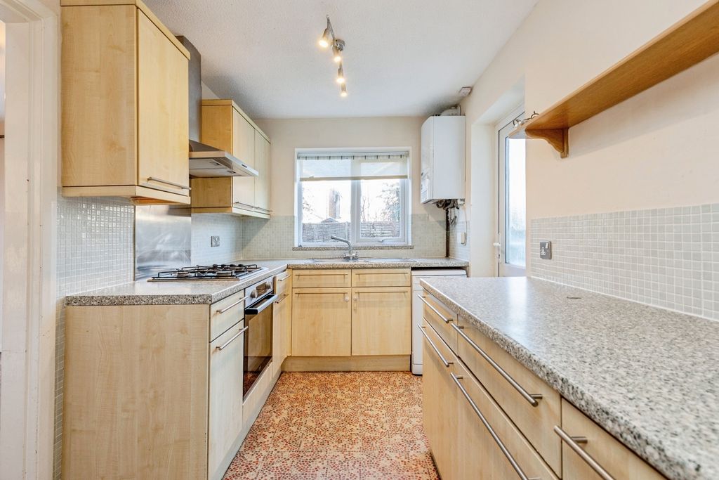 Property photo 2 of 15 Pbox-Img.Jpg