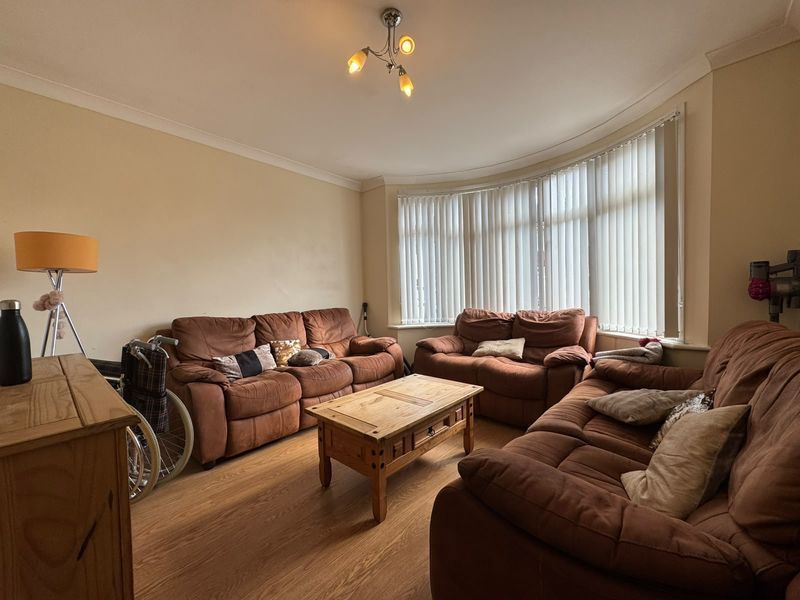 Property photo 3 of 16 Photo 11